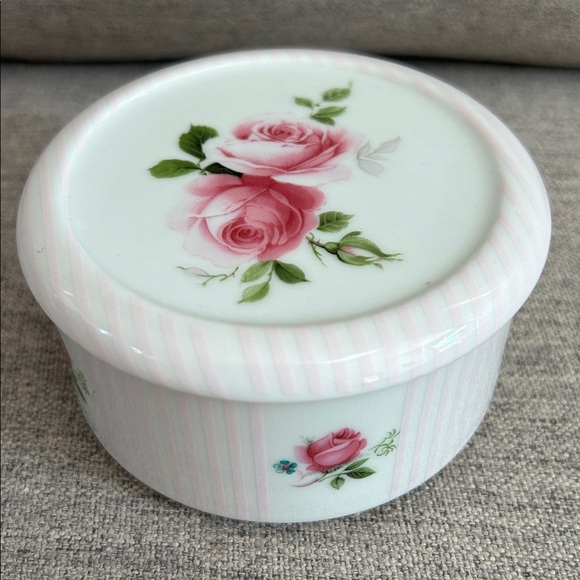 Accessories - Delicate Rose Pink and White Floral and Stripes Ceramic Trinket Box